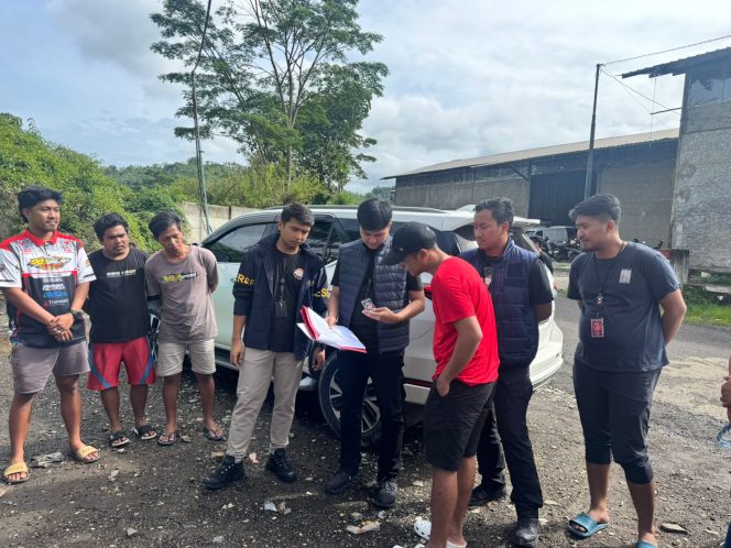 
 Polisi Bongkar Sindikat Balpres di Jakarta, 207 Bal Pakaian Bekas Impor Disita