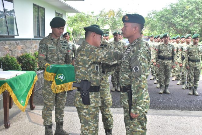 
 Danbrigif 9/DY/2 Kostrad Pimpin Acara Tradisi Pelepasan Perwira Brigif 9/DY/2 Kostrad