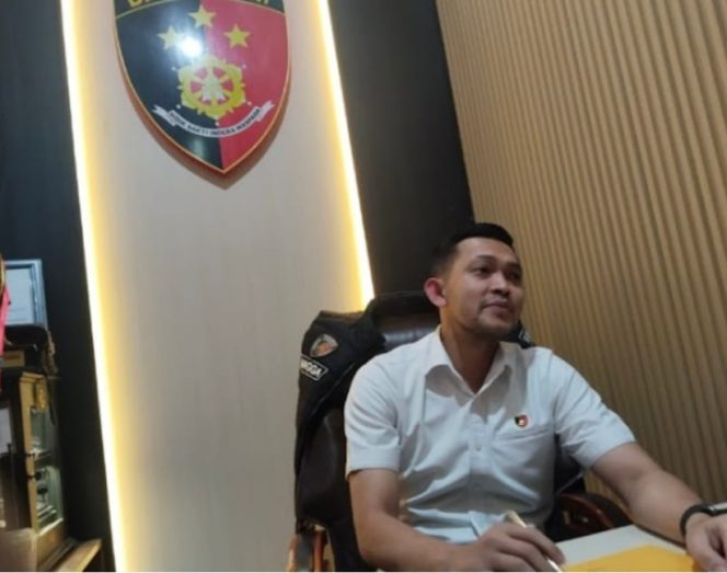 
 Diduga Terlibat Korupsi, Polres Jember Tahan Sekdes Tanggul Wetan