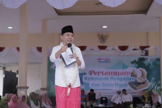 
 Bangun Bangsa dari Majelis Ilmu, Gus Fawait Temui Guru Ngaji dan Pengajian di Curah Takir