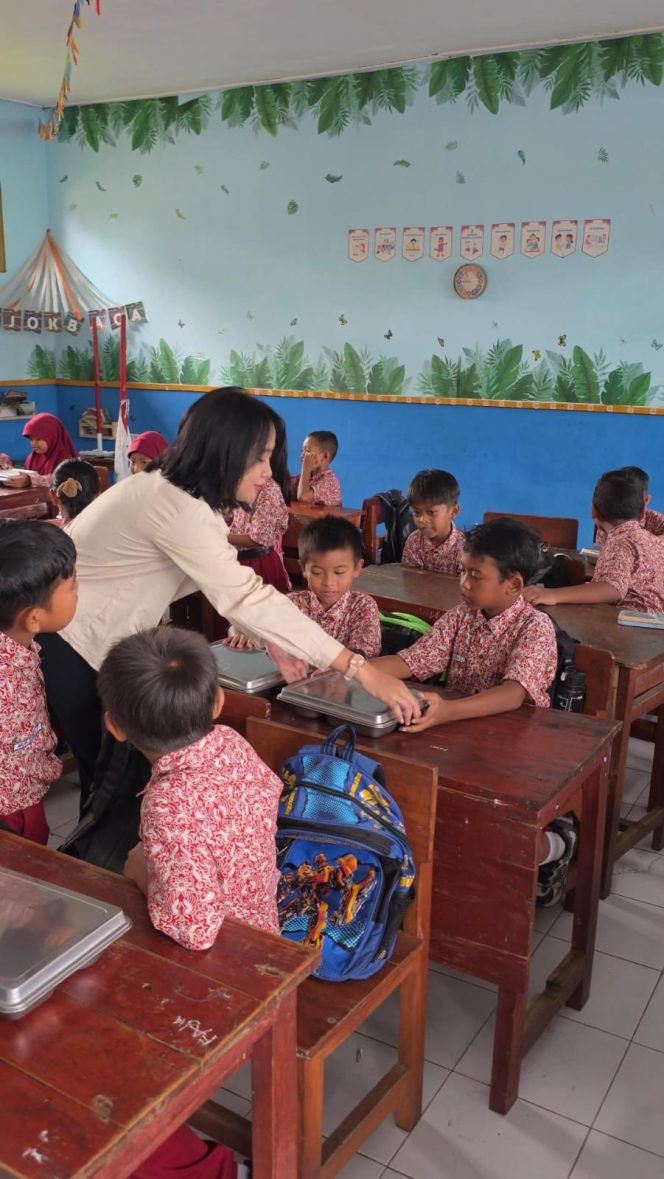 
 Grand Opening dan Launching Yayasan Relawan Cerdas SPPG Kaliwates Jember Salurkan 1.397 Ompreng Makanan Bergizi