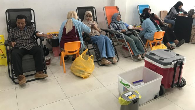 
 Animo Pendonor di Matahari Johar Plaza Luar Biasa, 71 Pendaftar yang Lolos 45 Orang