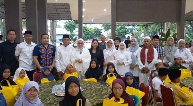 
 Brigif 9/DY Kostrad Santuni Anak Yatim & Bukber Dengan Insan Jurnalis Merah Putih