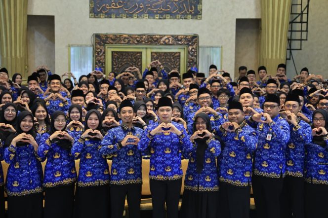 
 Melalui Kanal Resmi Pemerintah ASN Jember Dapat Menjadi Duta Informasi  Potensi Daerah untuk Kemajuan Bersama
