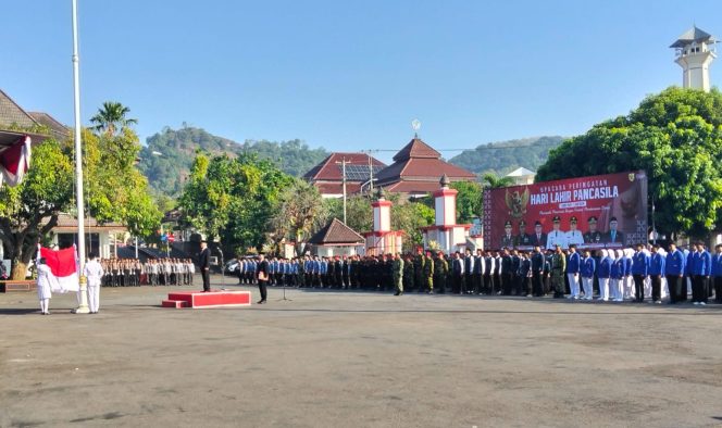 
 Dandim Wonogiri Beserta Jajaran Forkopoimda Ikuti Upacara Hari Lahir Pancasila