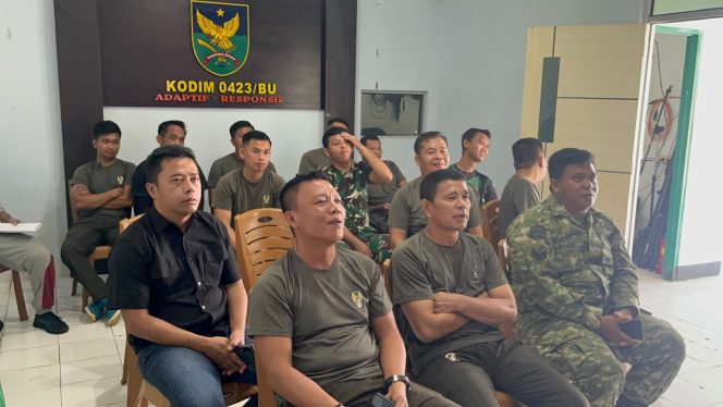 
 Guncang Layar Lebar, Dalam Rangka Nobar Piala Dunia 2026 Kodim 0423/BU Suara Hening Pecah Seketika