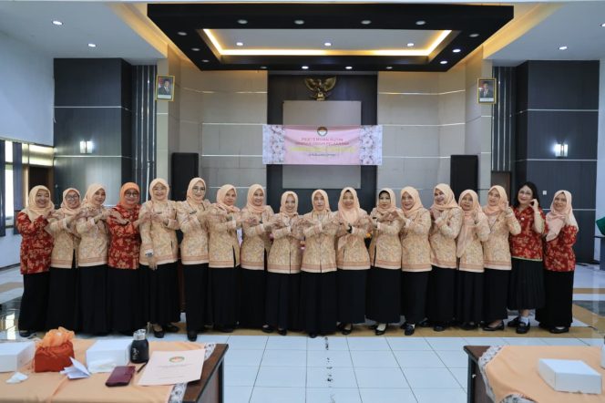 
 DWP Kabupaten Jember Dorong Pemberdayaan Anggota Melalui Penguatan Ekonomi Keluarga dan Kepedulian Lingkungan