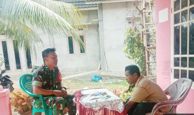 
 BABINSA KORAMIL 423-05/KERKAP LAKSANAKAN KOMSOS BERSAMA WARGA DESA TALANG JARANG