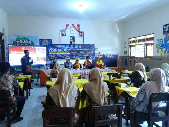 
 Wujudkan Pembelajaran Bermakna,SDN Kaliwining 02 Gelar Workshop Digital Untuk Guru